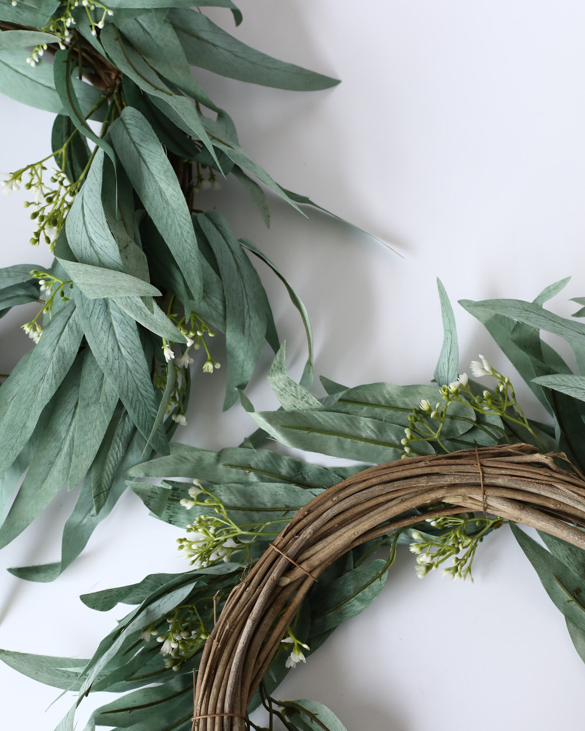 Silver Green Willow Leaves Wreath