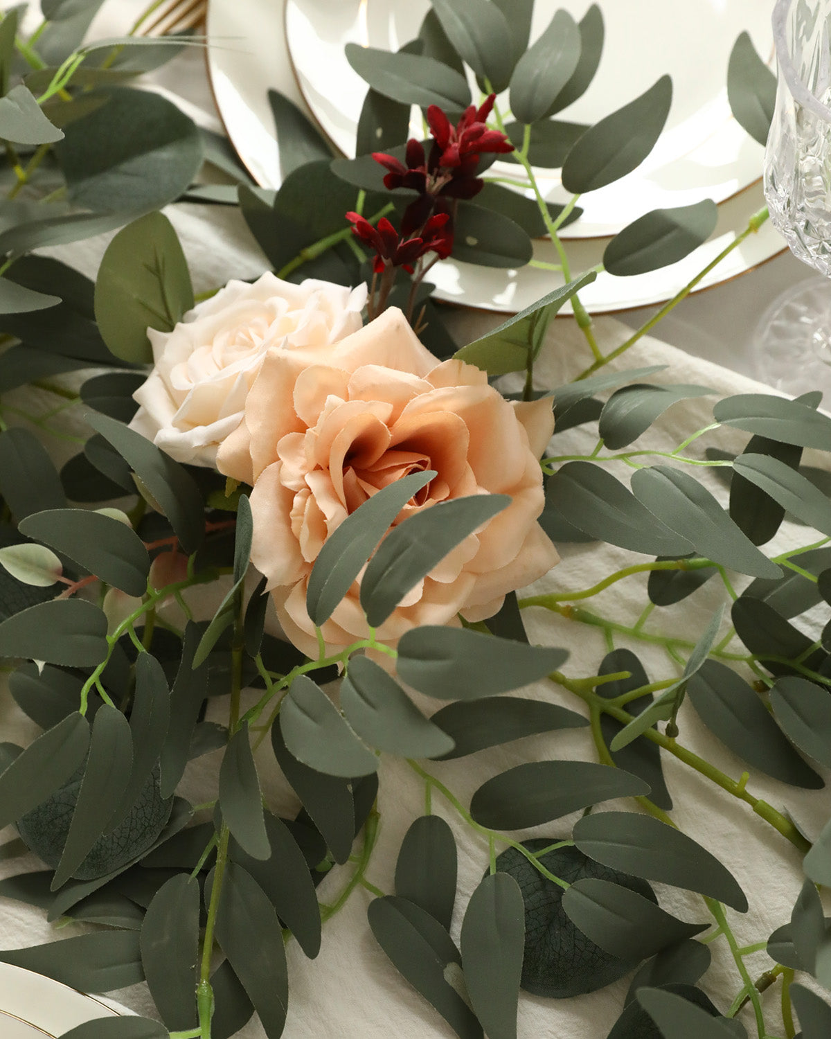Best Dahlia Roses Eucalyptus Centerpiece 
